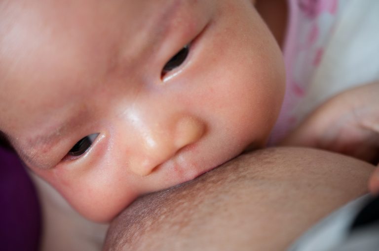Are Probiotics Good for Colic Breastfeeding?