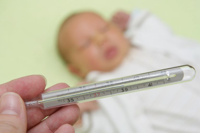 Can Thrush Cause Fever in Babies